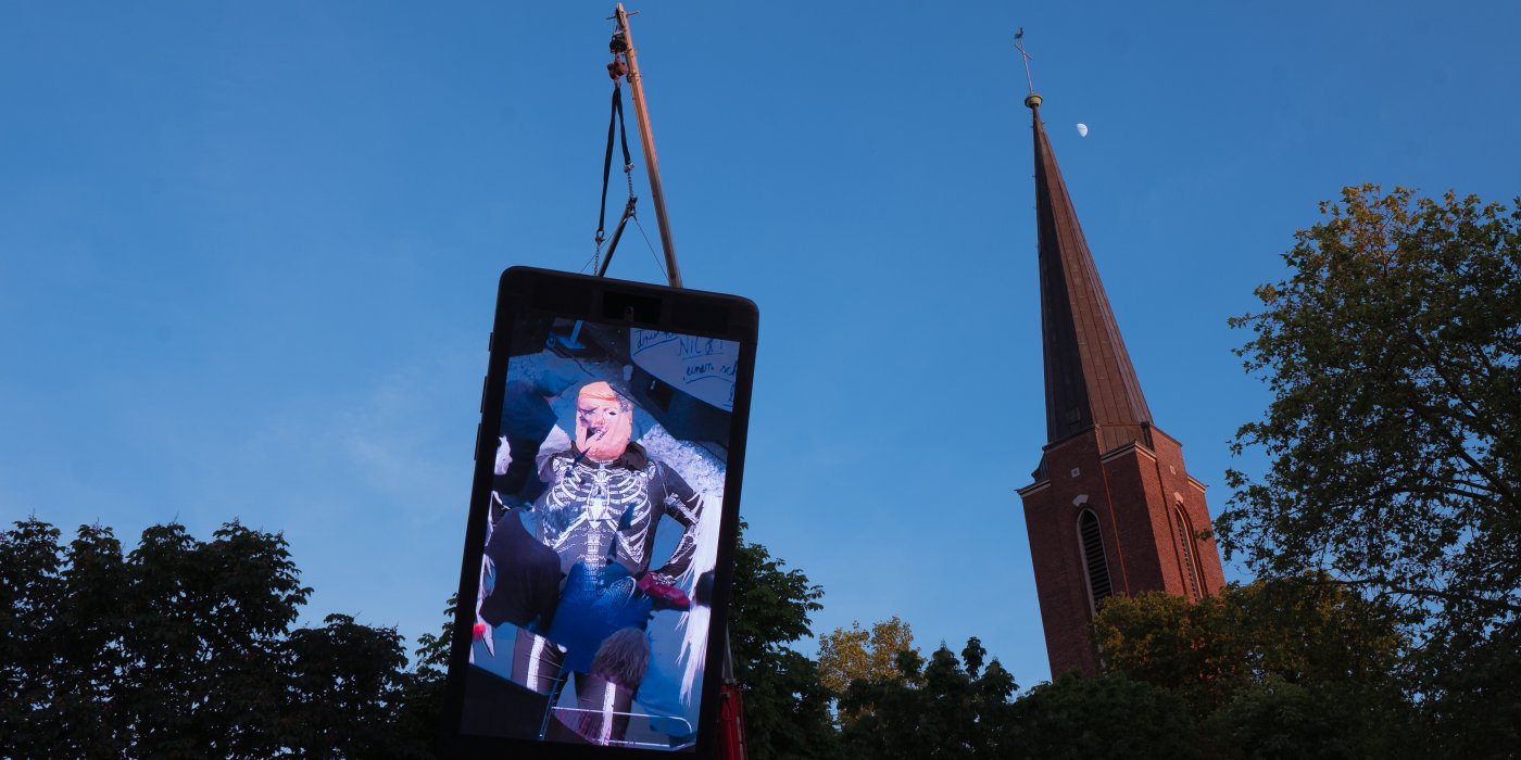 Bilder können auf dem Smartphone gesehen werden